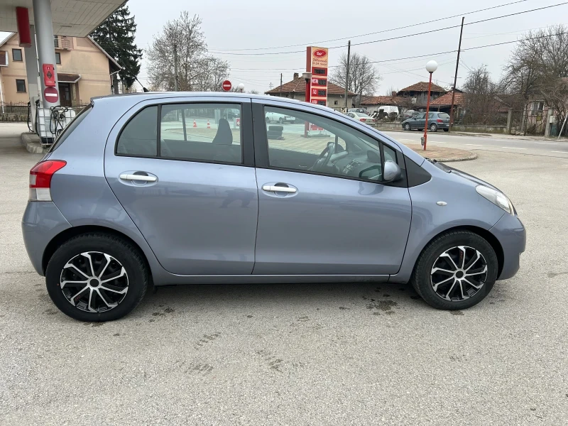 Toyota Yaris 1.4 D4D, снимка 4 - Автомобили и джипове - 49137405