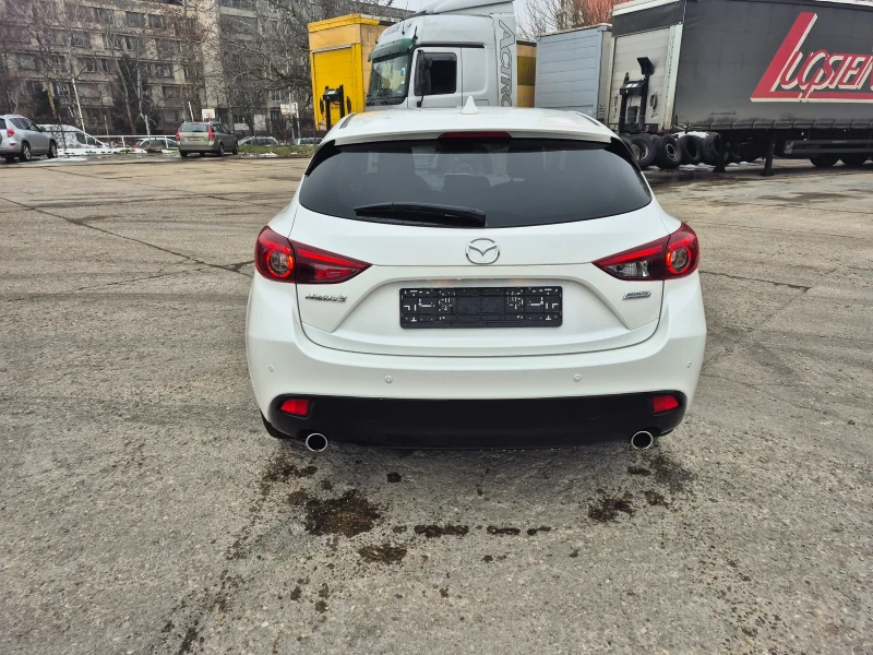 Mazda 3 Навигация, 2015 г, снимка 6 - Автомобили и джипове - 49314044