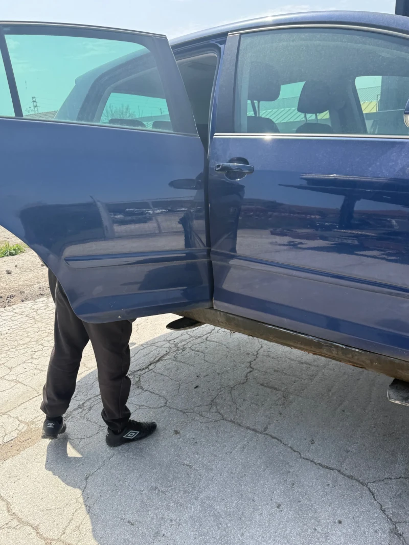 VW Golf Plus 2.0tdi bmm , снимка 4 - Автомобили и джипове - 49924270