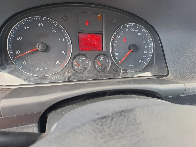 VW Touran 1, 6i, 102кс, 7места, снимка 14 - Автомобили и джипове - 50112223