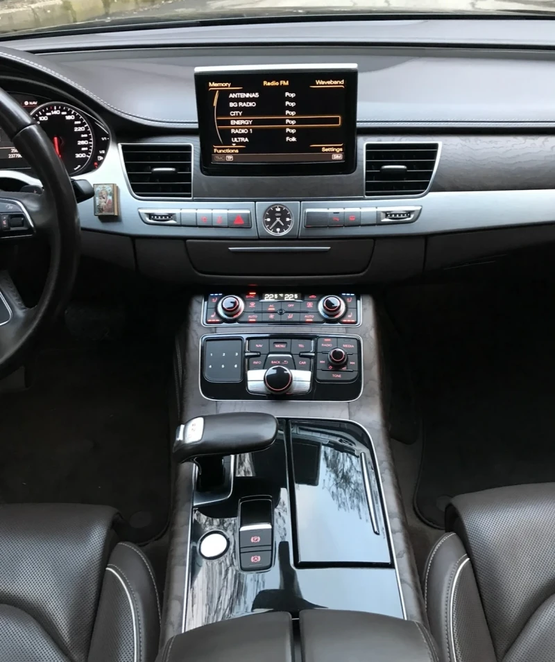 Audi A8 4.2FSI* S8* Bose* FULL* Подгрев* Обдухване* Масаж, снимка 11 - Автомобили и джипове - 50675927