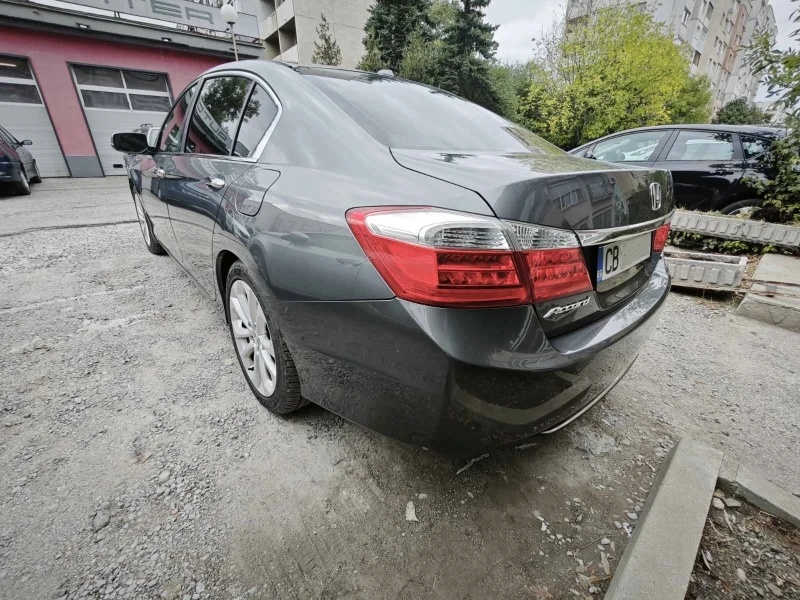 Honda Accord Touring 2.4-ЛИЗИНГ ЛЕСНО И БЪРЗО!, снимка 6 - Автомобили и джипове - 52039072