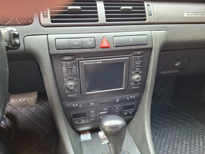 Audi A6, снимка 9 - Автомобили и джипове - 52368663