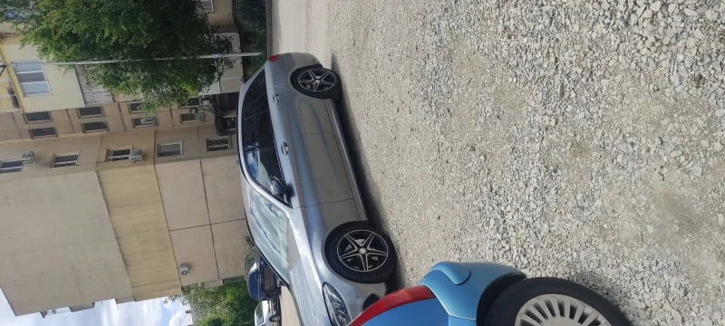 Mercedes-Benz C 220, снимка 11 - Автомобили и джипове - 53064299