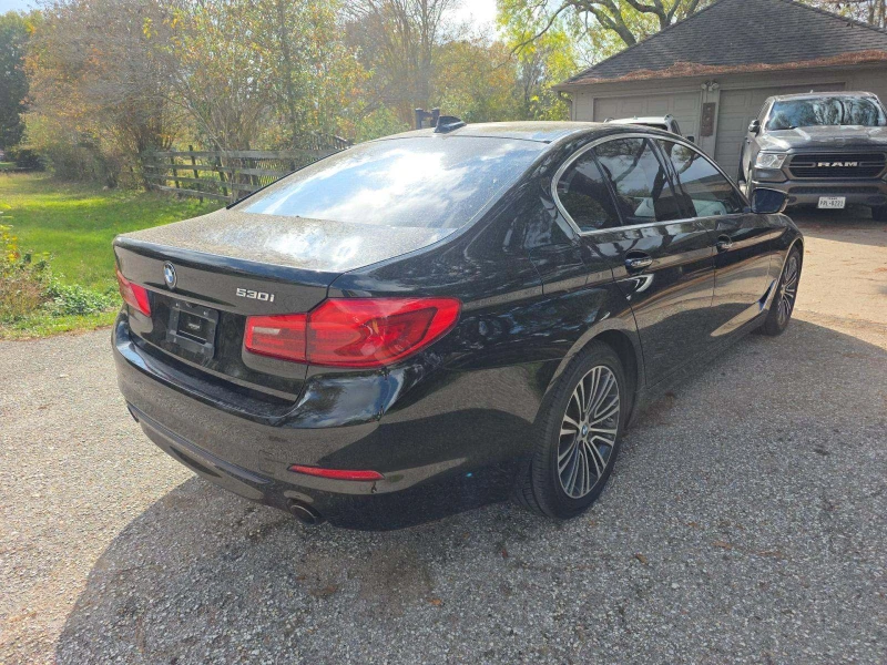 BMW 530 i 2.0 SPORT LINE, снимка 3 - Автомобили и джипове - 53090274