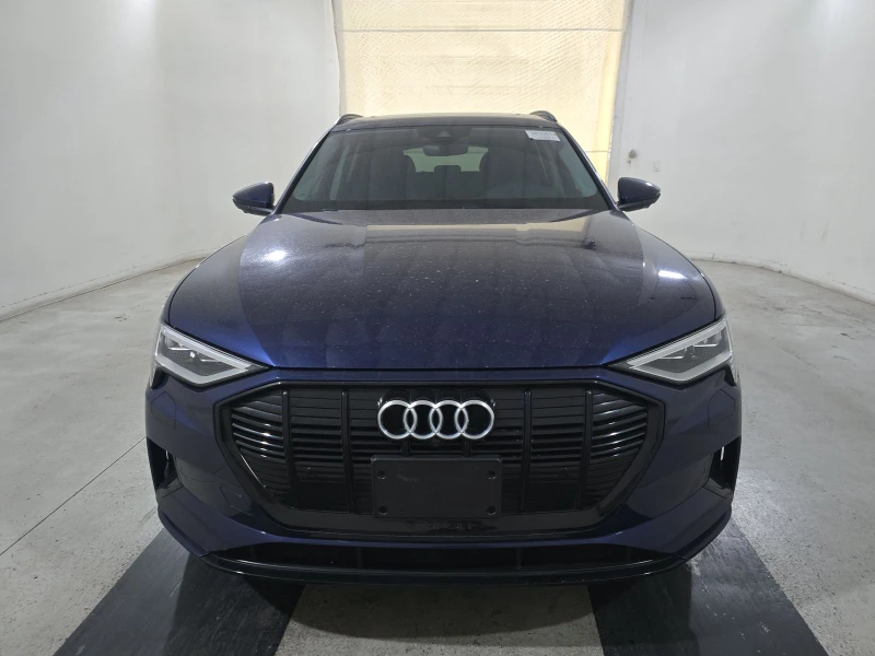 Audi E-Tron DISTRONIK* 360* LANE ASSIST* KEYLESS* ПОДГРЕВ* PAN - 54800 лв. - 68202086 1