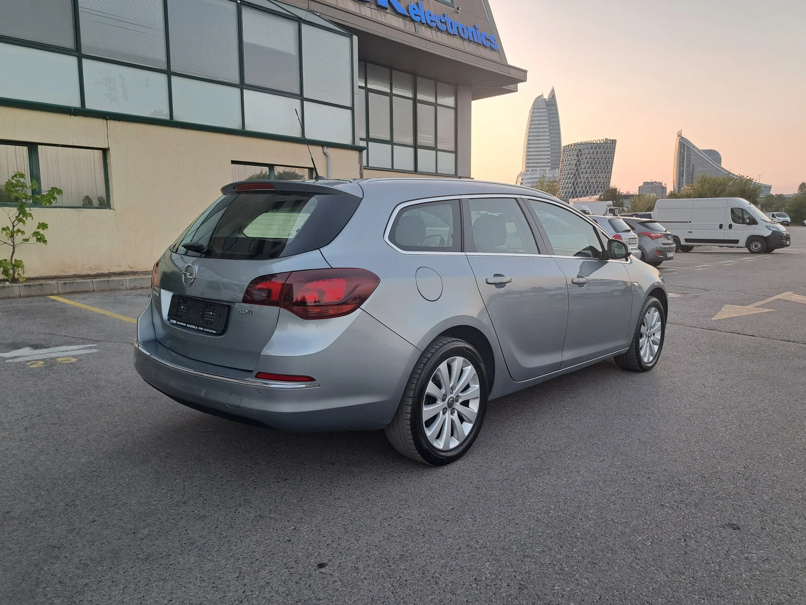 Opel Astra * COSMO* FACE* 131ps.* TOP*  - изображение 3