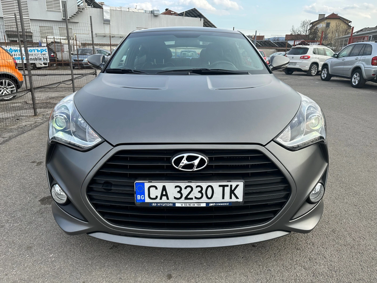 Hyundai Veloster  1.6 Turbo *SPORT*PANORAMA*33 000 km. - изображение 2