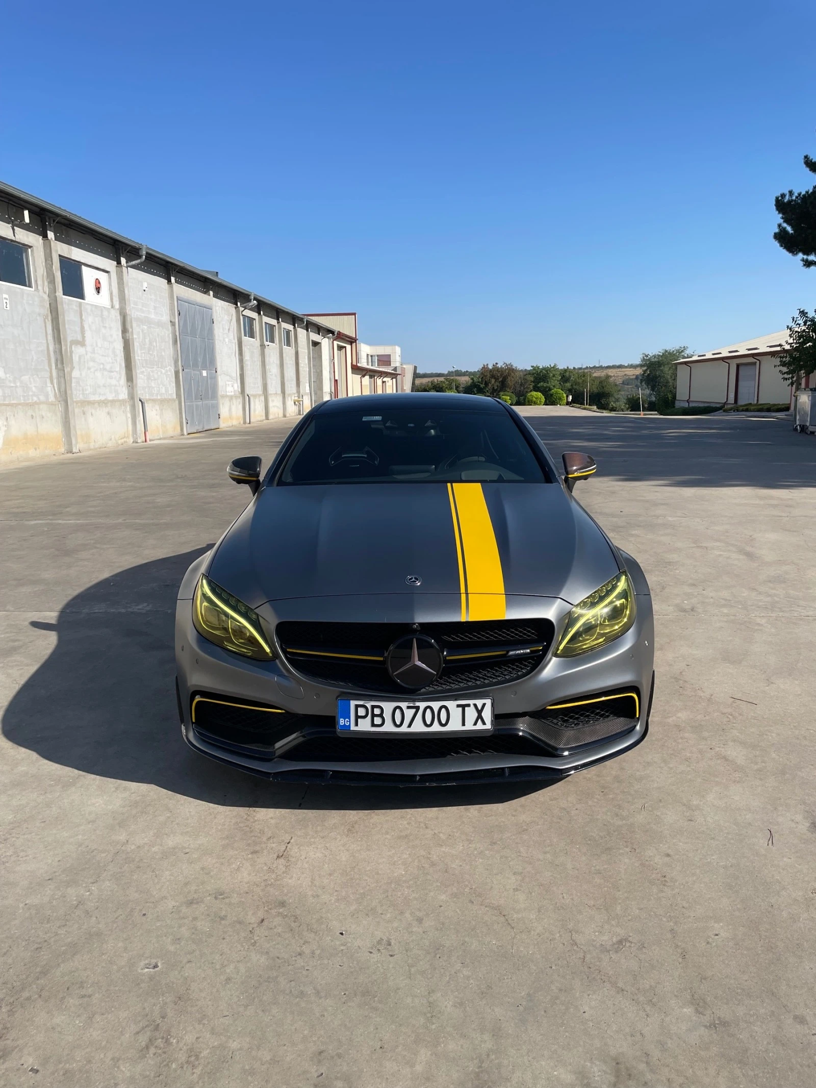 Mercedes-Benz C 63 AMG  - изображение 2