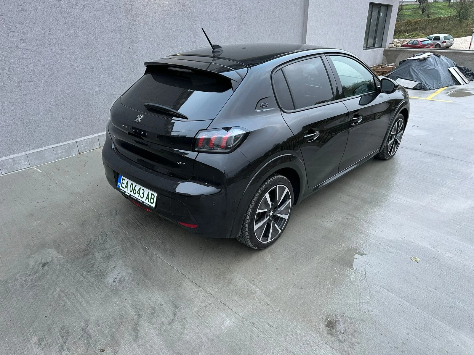 Peugeot 208 GT - изображение 9