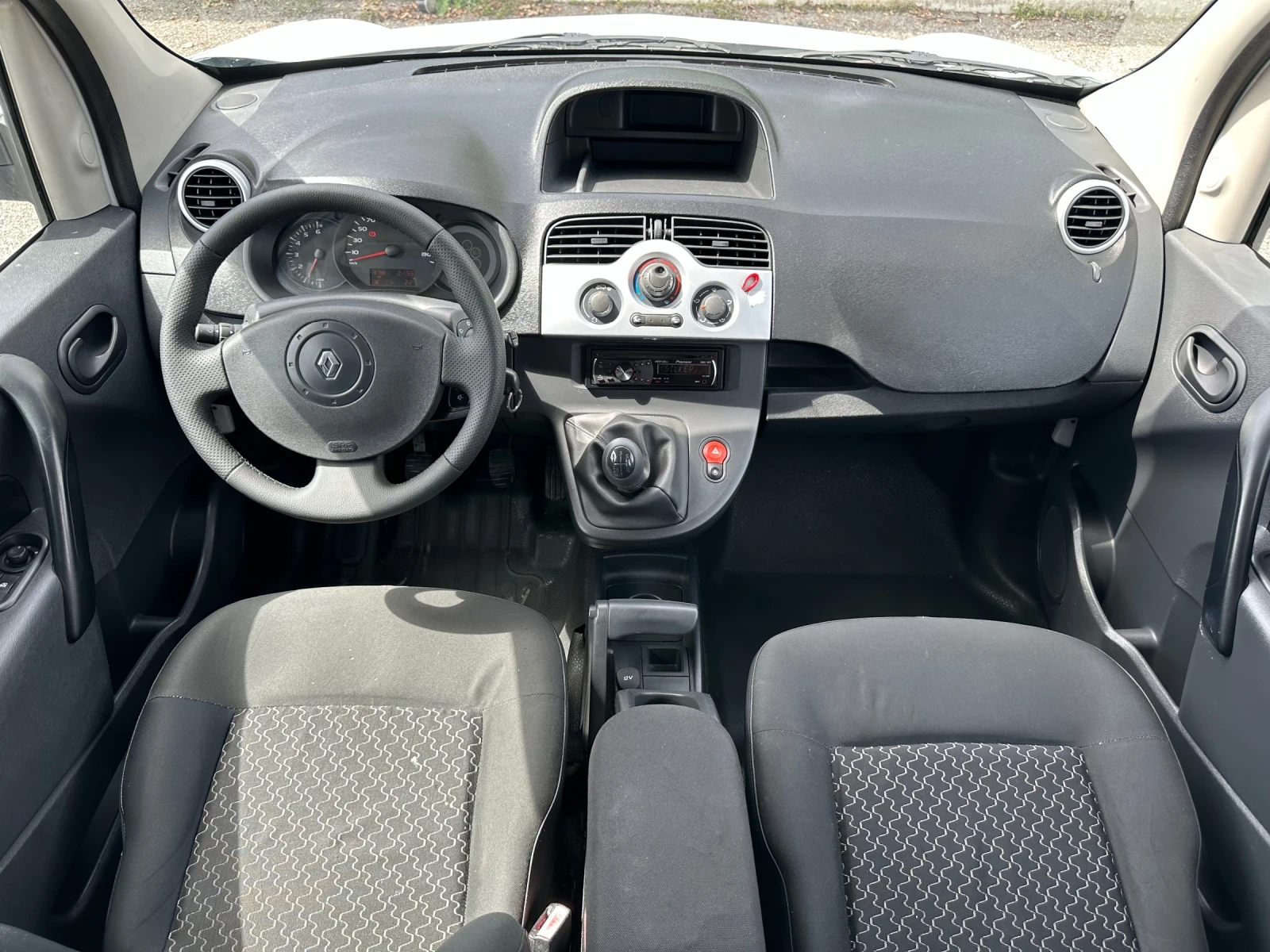 Renault Kangoo 1.5d - изображение 10