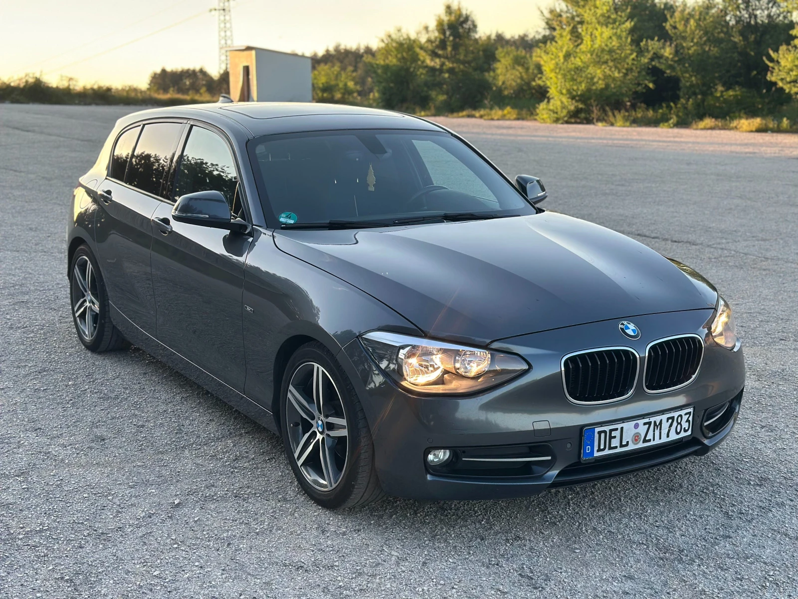 BMW 118 2.0d M-SPORT - изображение 8