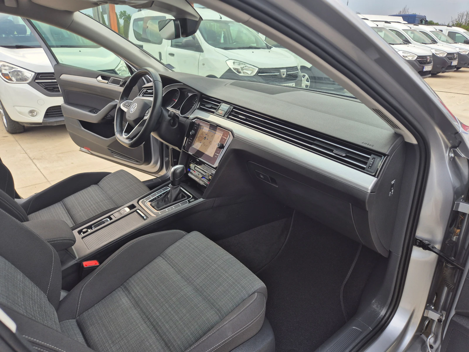 VW Passat С-Гаранция-2.0-A/T - изображение 9