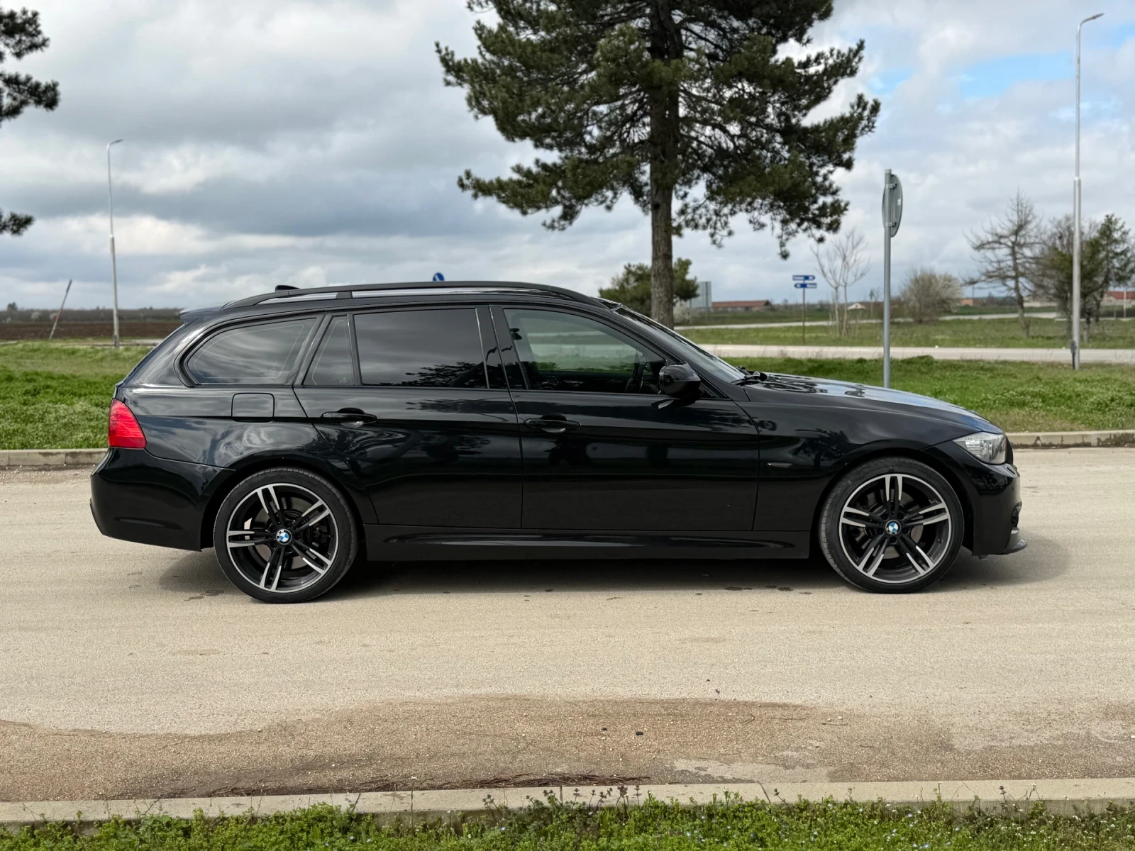 BMW 330, снимка 7 - Автомобили и джипове - 54081091