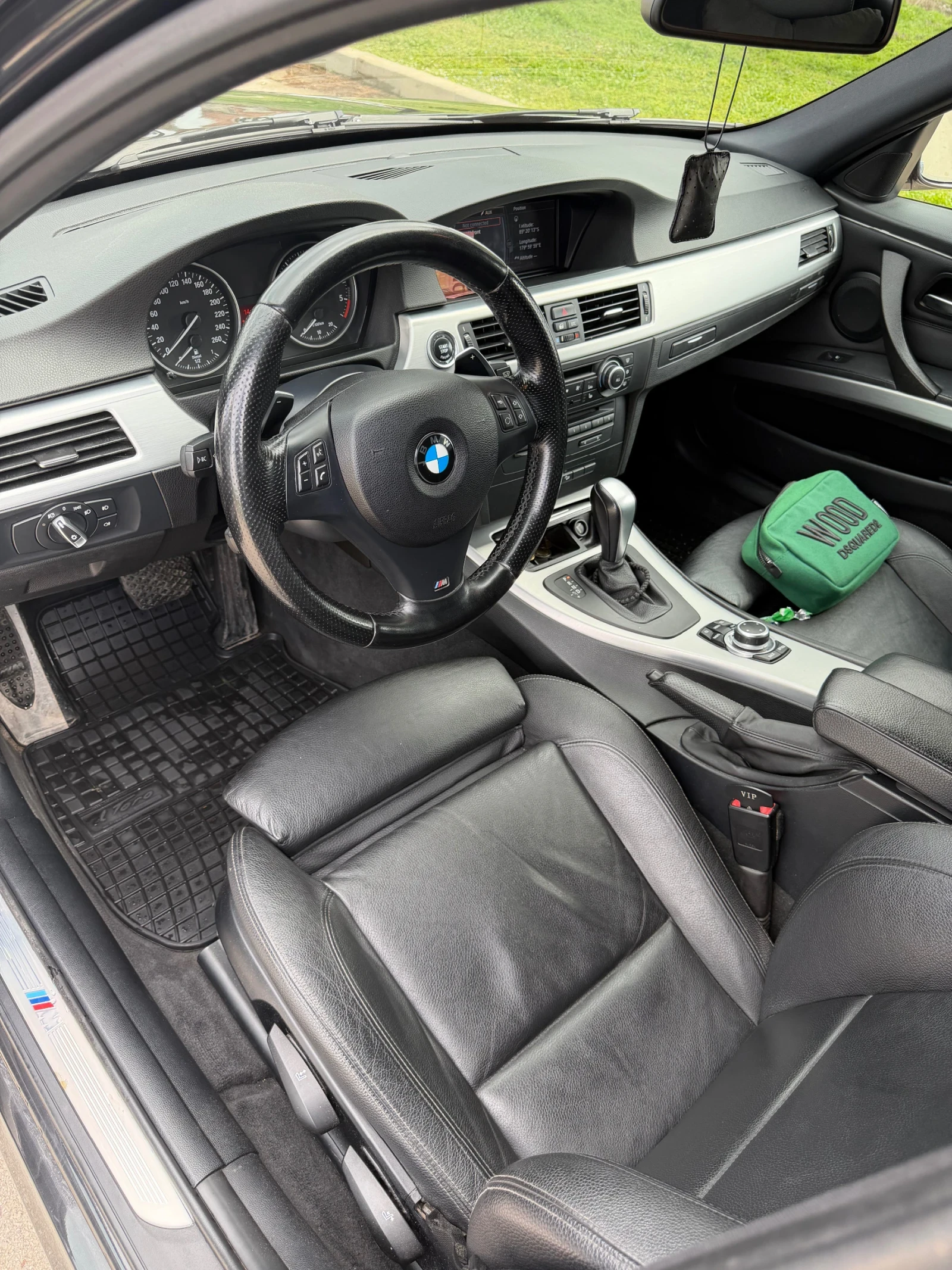 BMW 330, снимка 9 - Автомобили и джипове - 54081091