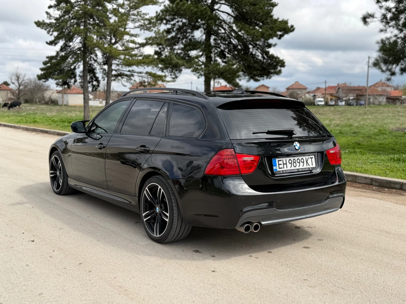 BMW 330, снимка 4 - Автомобили и джипове - 54081091