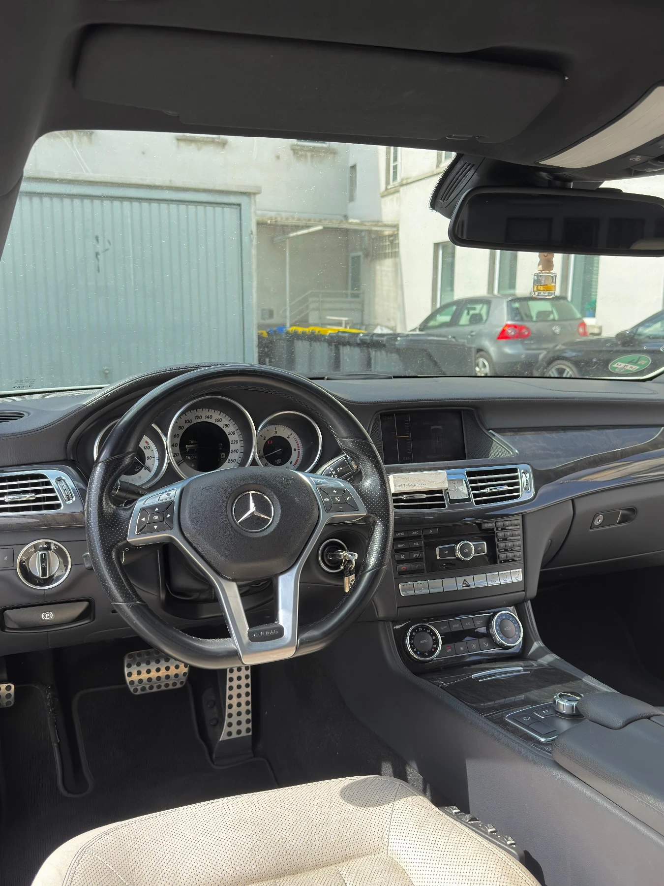 Mercedes-Benz CLS 350 Mercedes-Benz CLS 350 CDI Coup? (C218) - AMG Paket, снимка 4 - Автомобили и джипове - 54217661