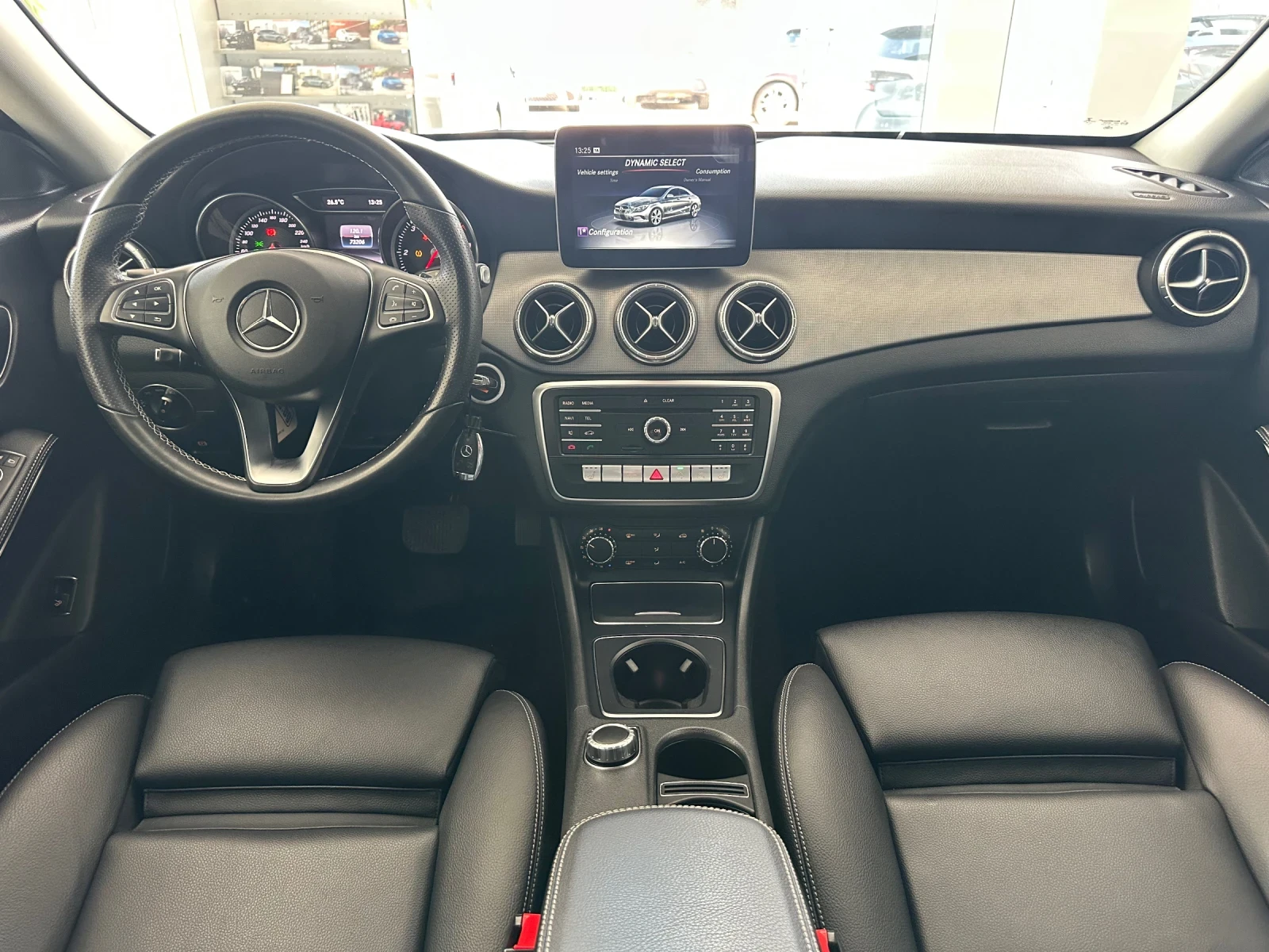 Mercedes-Benz CLA 200 | Mobile.bg � ����������� 12