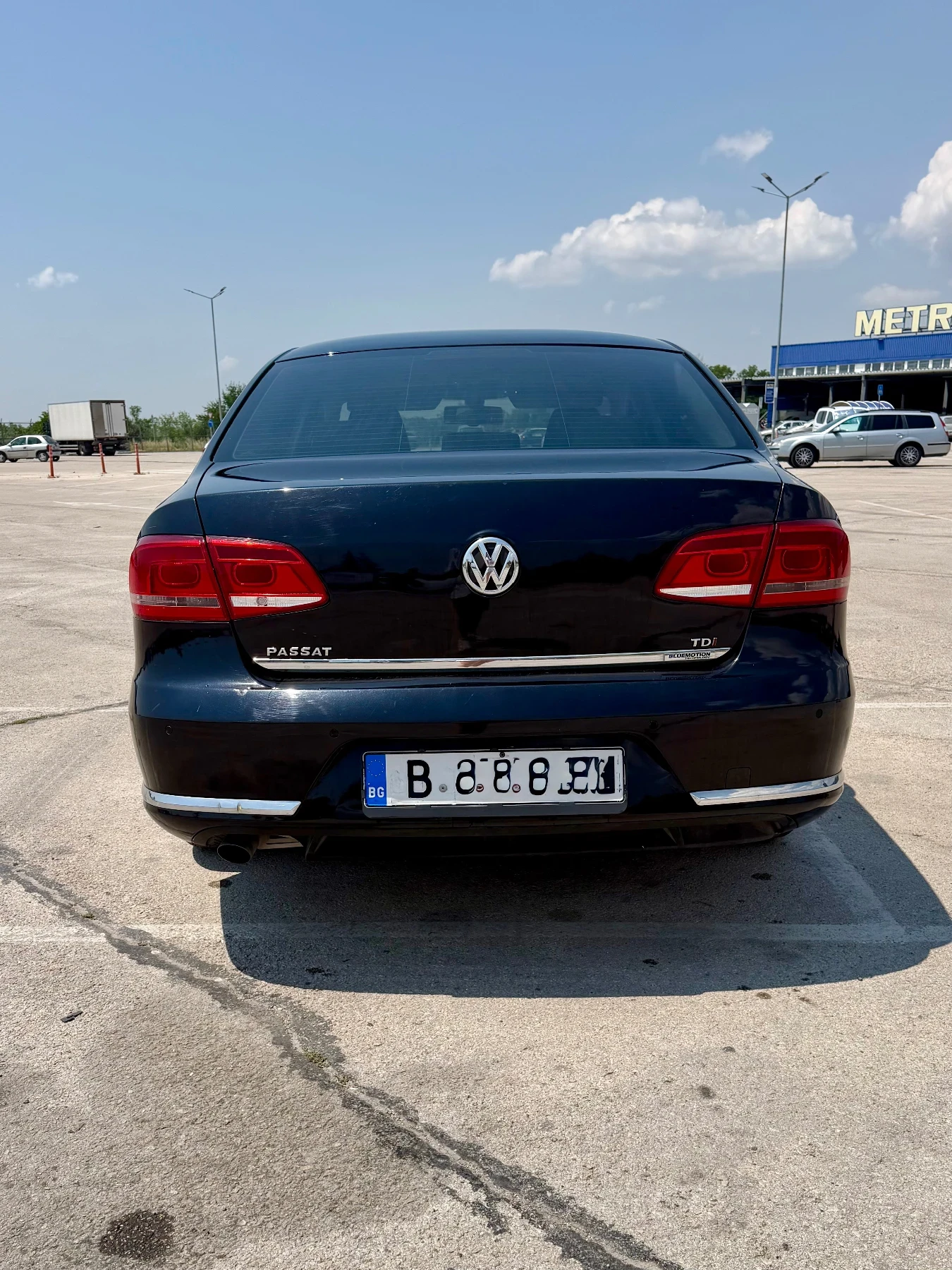 VW Passat 1.6 TDI, снимка 2 - Автомобили и джипове - 55122227