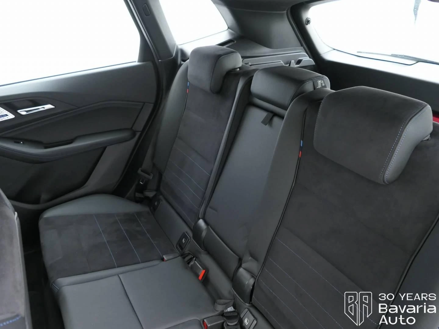 BMW 220 i Active Tourer M Sport Paket Steptronic, снимка 8 - Автомобили и джипове - 55282484