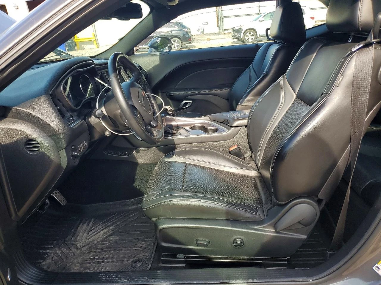 Dodge Challenger 3.6l Sxt, снимка 7 - Автомобили и джипове - 55464906