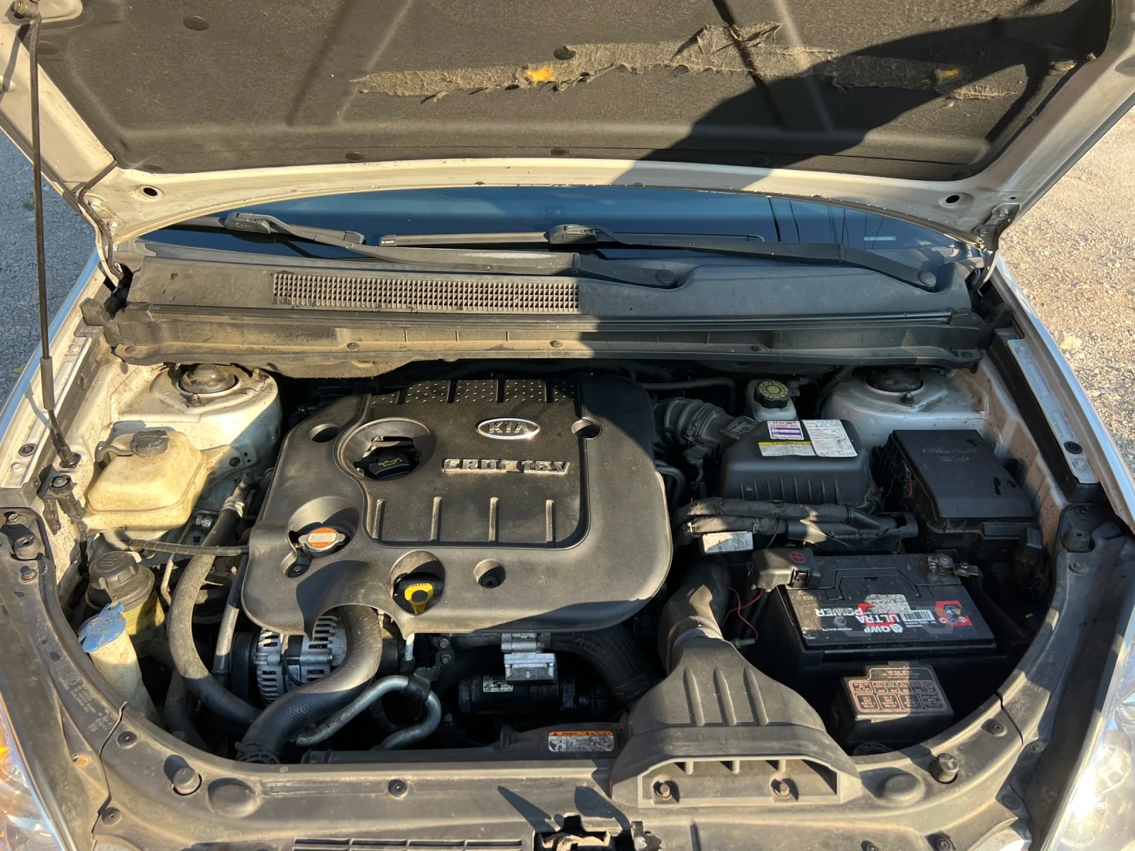 Kia Carens, снимка 17 - Автомобили и джипове - 55618495