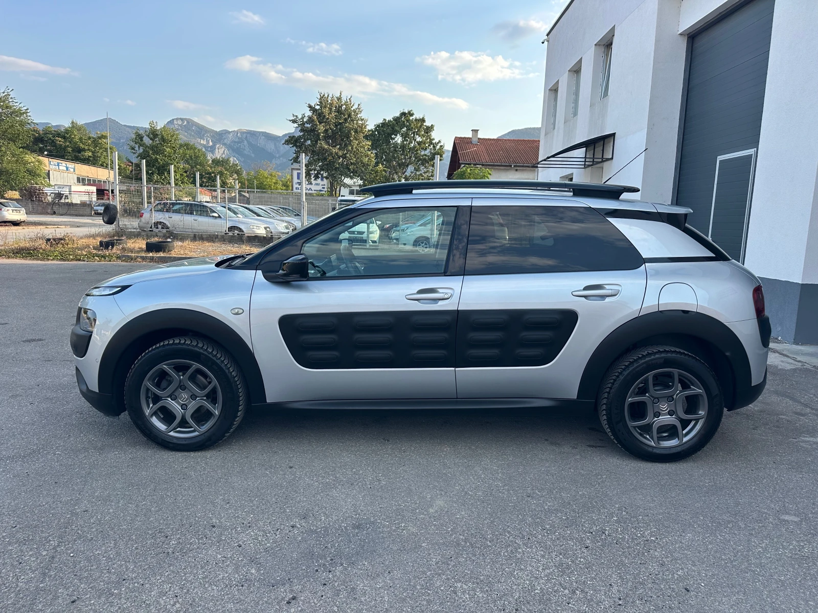 Citroen C4 Cactus 1.2VTi ��������� 111000�� | Mobile.bg � ����������� 4