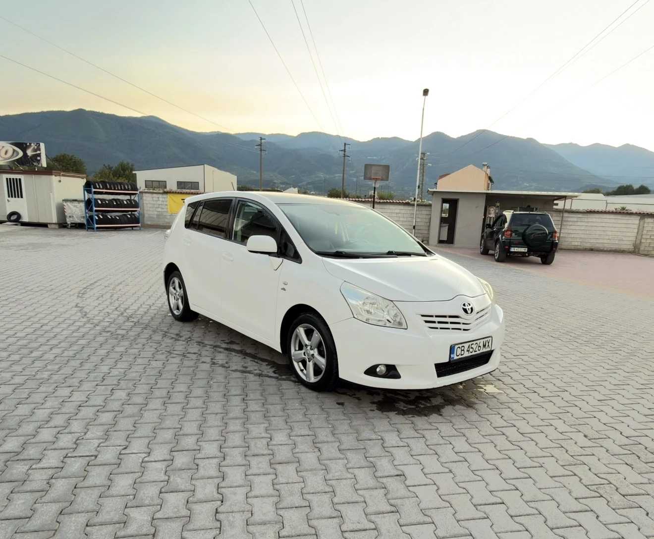 Toyota Verso D CAT 2.2, снимка 3 - Автомобили и джипове - 55978963