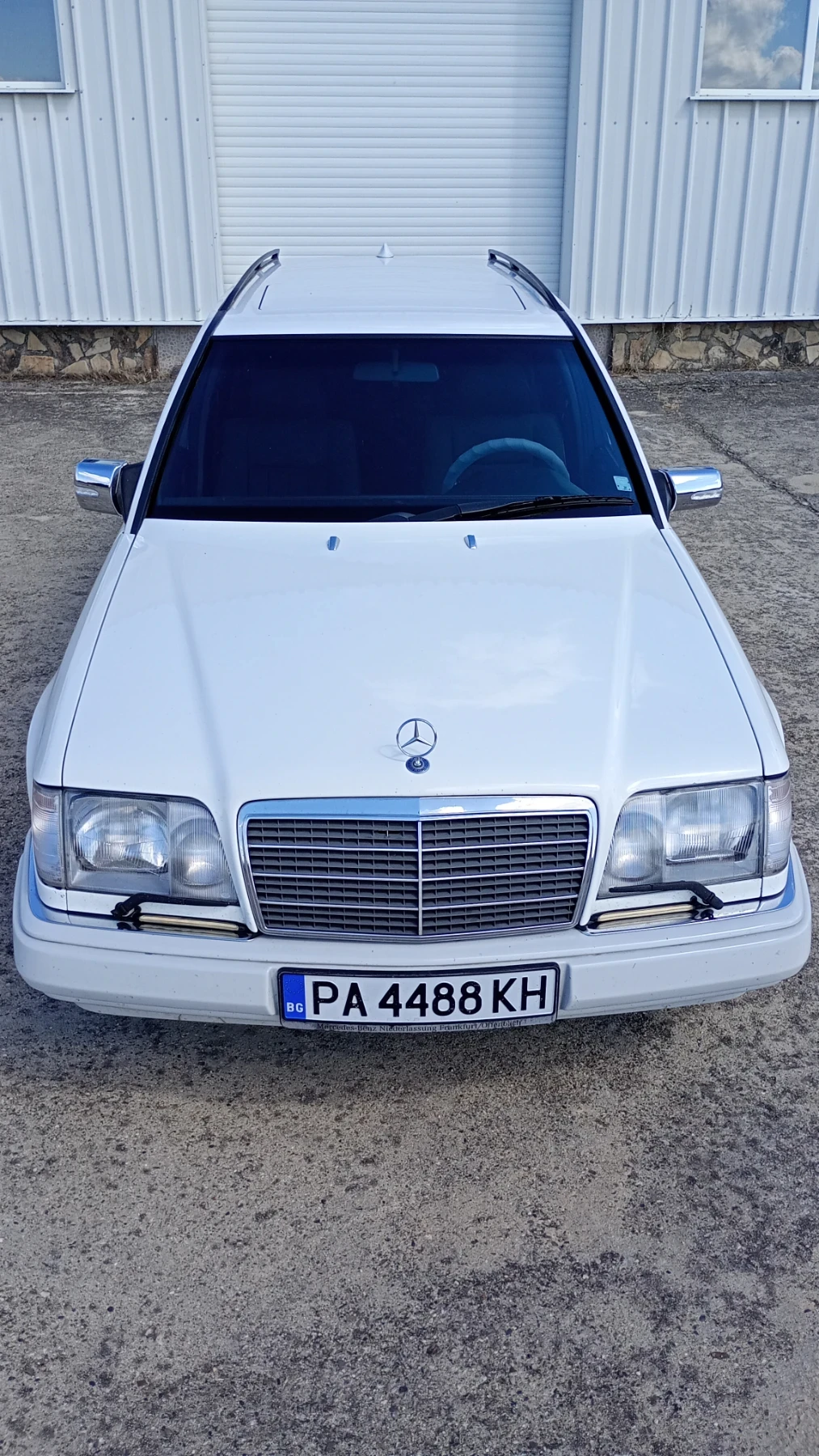 Mercedes-Benz E 250 S 124 / E 250 D / 113hp