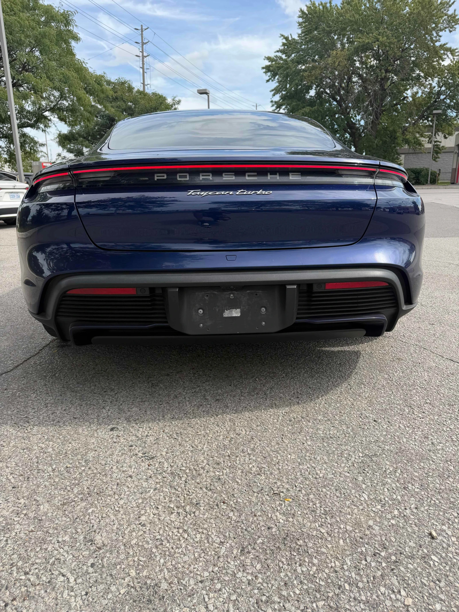 Porsche Taycan * Turbo * CARFAX * ОПЦИЯ ЗА ФИНАНСИРАНЕ, снимка 4 - Автомобили и джипове - 56114104