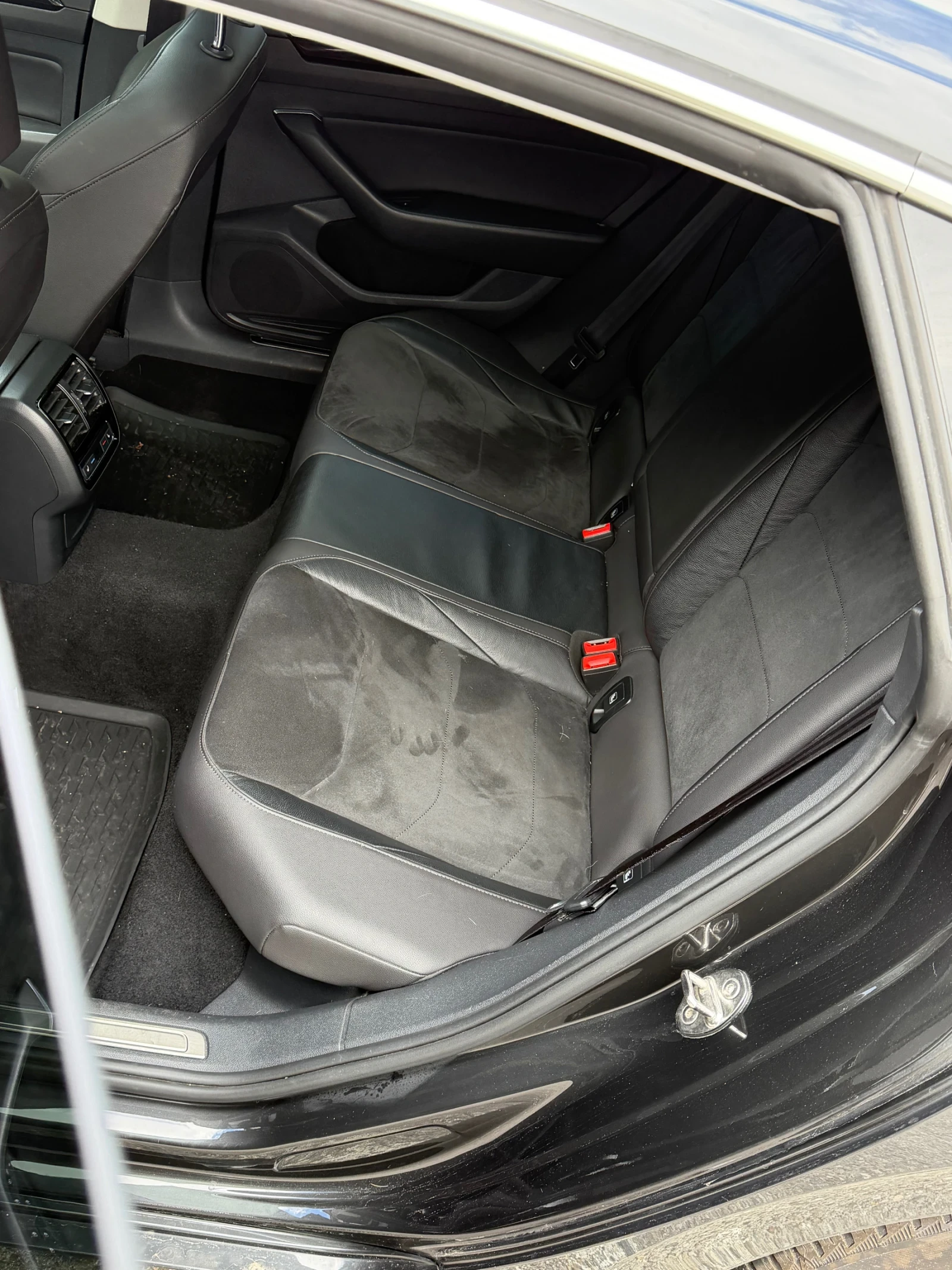 VW Arteon, снимка 7 - Автомобили и джипове - 56242707