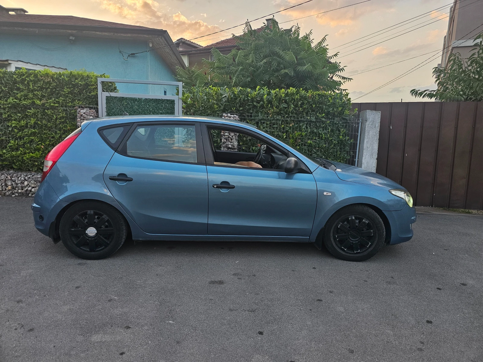 Hyundai I30 Газ-инж- Гаражно, снимка 6 - Автомобили и джипове - 56303271