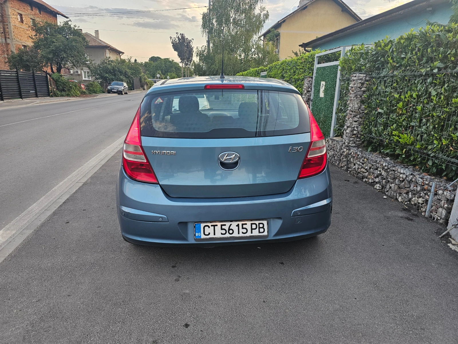 Hyundai I30 Газ-инж- Гаражно, снимка 4 - Автомобили и джипове - 56303271
