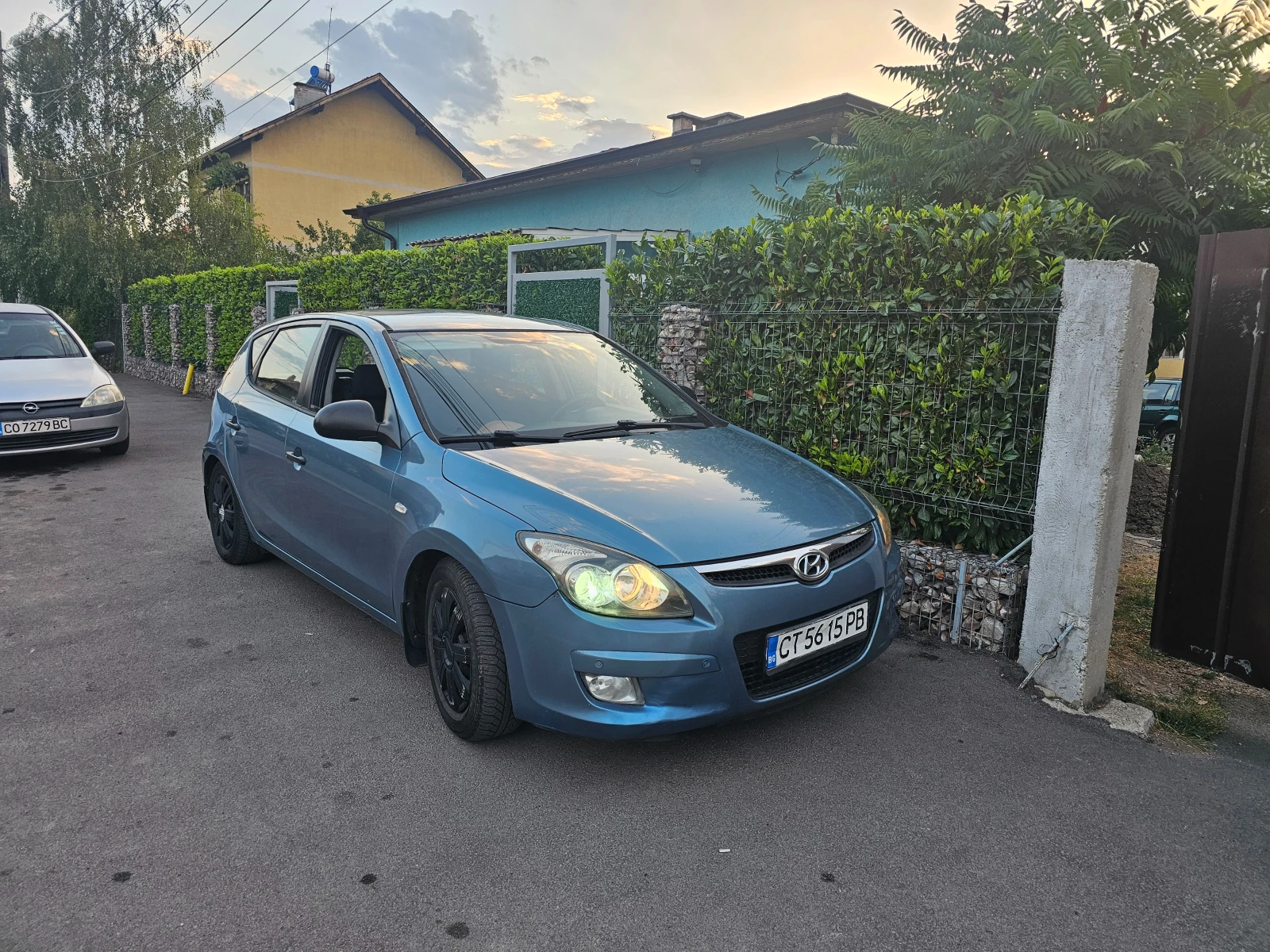 Hyundai I30 Газ-инж- Гаражно, снимка 8 - Автомобили и джипове - 56303271