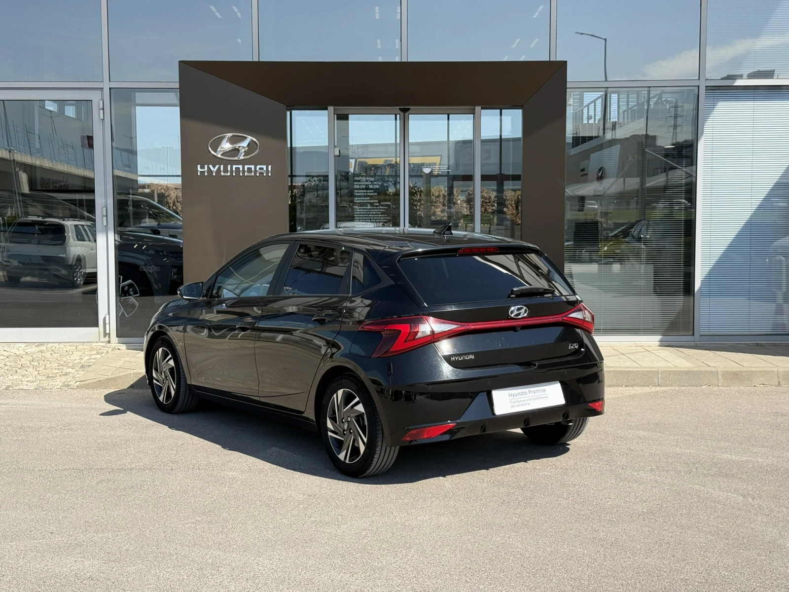 Hyundai I20 EXCLUSIVE, снимка 3 - Автомобили и джипове - 56428310