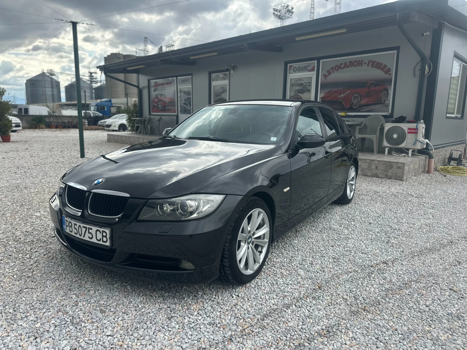 BMW 320 2.0D* 163к.с., снимка 2 - Автомобили и джипове - 56532012