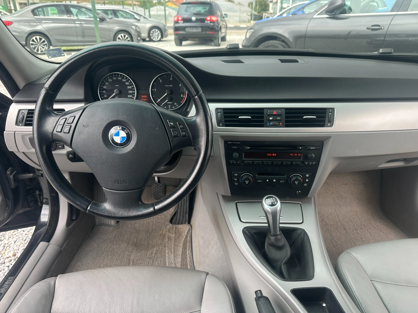 BMW 320 2.0D* 163к.с., снимка 12 - Автомобили и джипове - 56532012