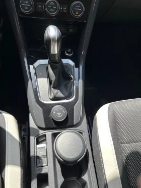 VW T-Roc Sport 2.TSI 4Motion 190hp , снимка 15