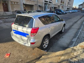 Toyota Rav4 2.2 d4d 136, снимка 3