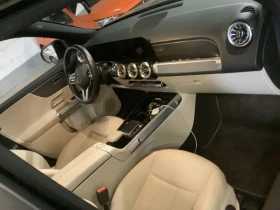 Mercedes-Benz GLB 200, снимка 12