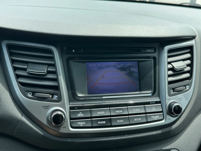 Hyundai Tucson 1.6T* AWD* Blind spot* Подгрев, снимка 17 - Автомобили и джипове - 52325201