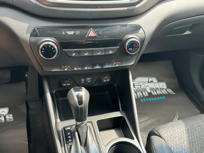 Hyundai Tucson 1.6T* AWD* Blind spot* Подгрев, снимка 16 - Автомобили и джипове - 52325201
