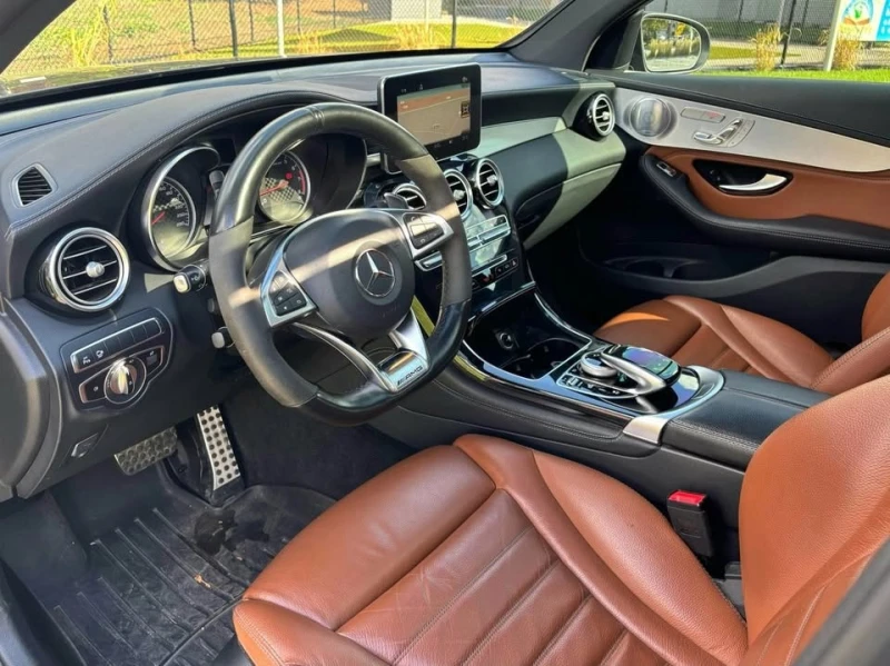 Mercedes-Benz GLC 43 AMG COUPE * * CARFAX * * АВТОКРЕДИТ * * , снимка 7 - Автомобили и джипове - 52611958