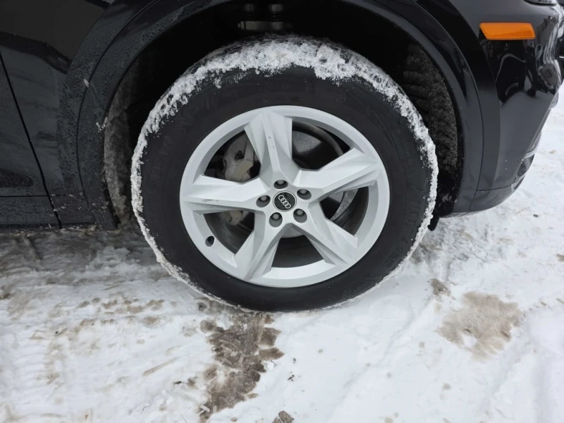 Audi Q5 * Technik * CARFAX * ДИСТРОНИК* ОБДУХВАНЕ* , снимка 7 - Автомобили и джипове - 53252475