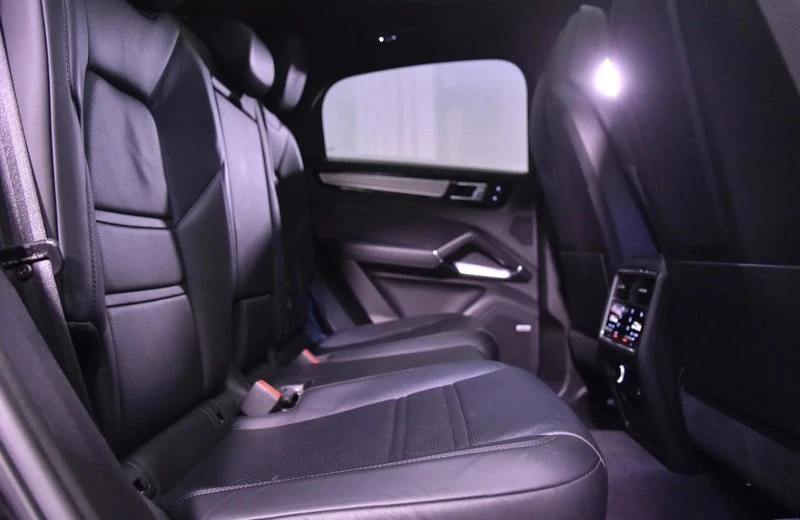 Porsche Cayenne COUPE TURBO, снимка 7 - Автомобили и джипове - 54244843