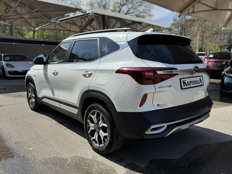 Kia Seltos AWD, снимка 7 - Автомобили и джипове - 54263337