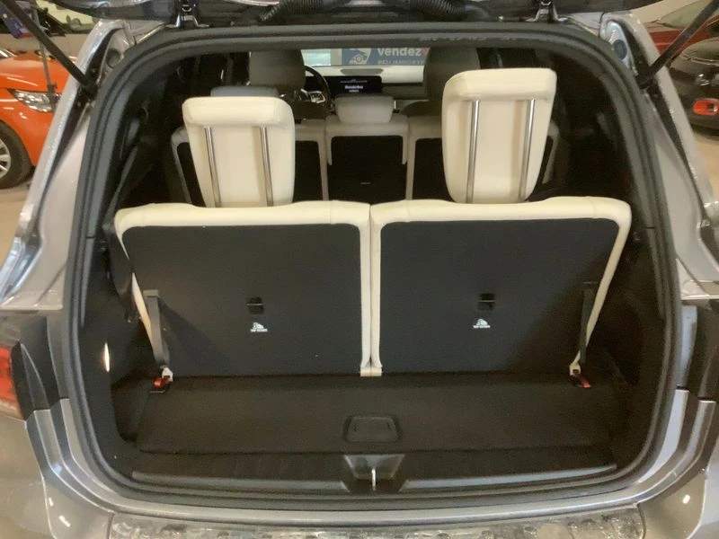 Mercedes-Benz GLB 200, снимка 10 - Автомобили и джипове - 54916258