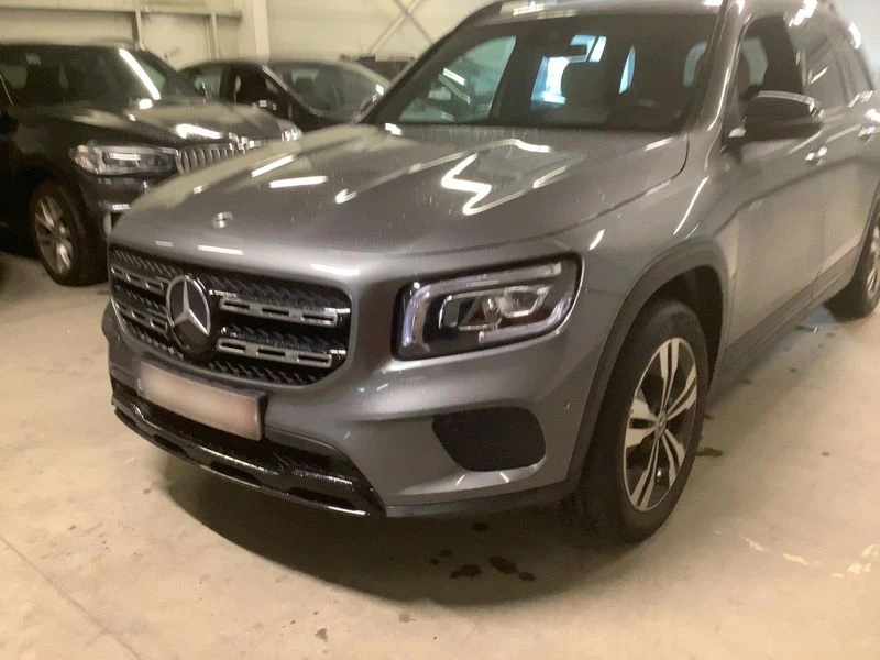 Mercedes-Benz GLB 200, снимка 2 - Автомобили и джипове - 54916258