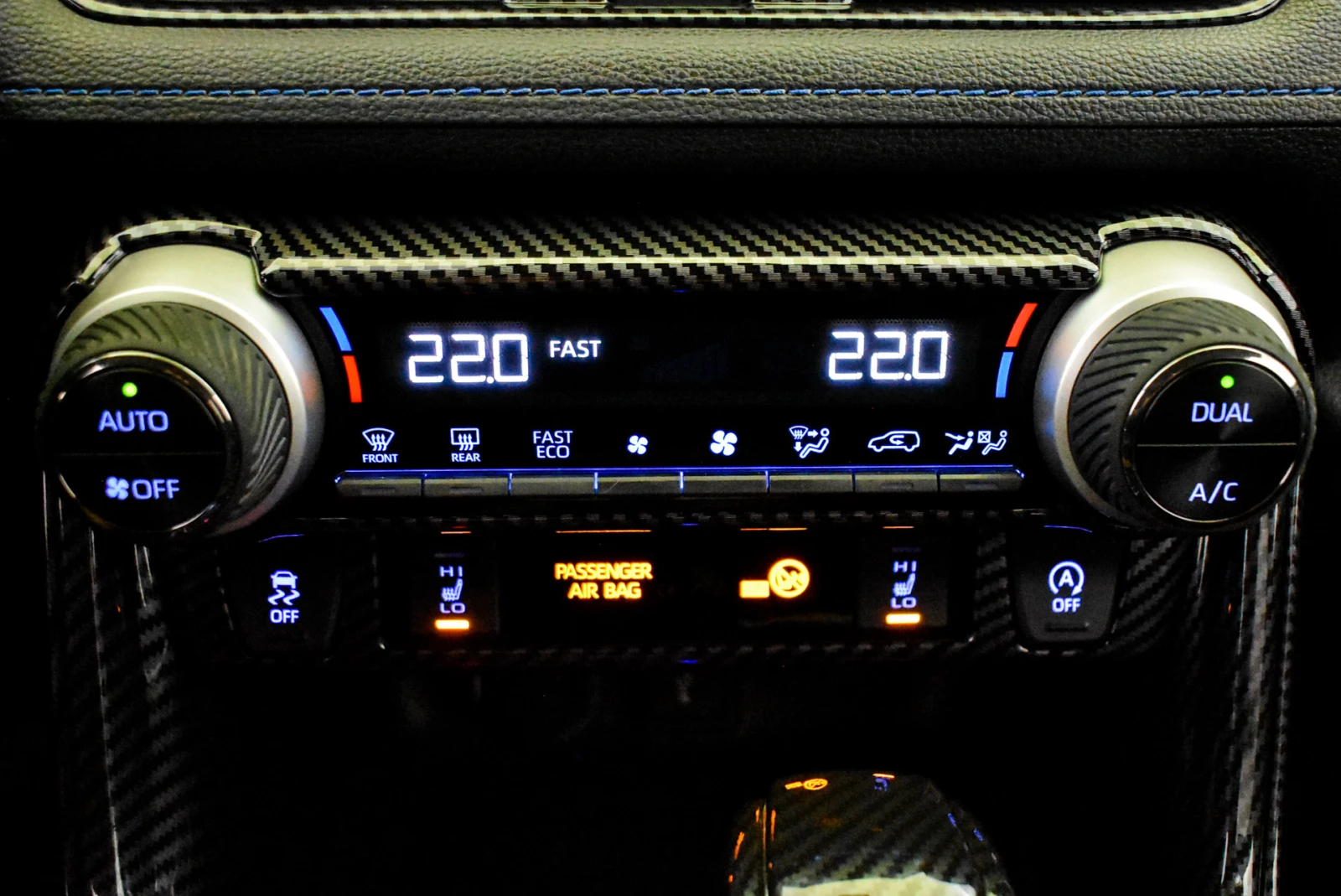 Toyota Rav4 2.0 4x4 OFFROAD PACK. CARBON INTERIOR | Mobile.bg   15