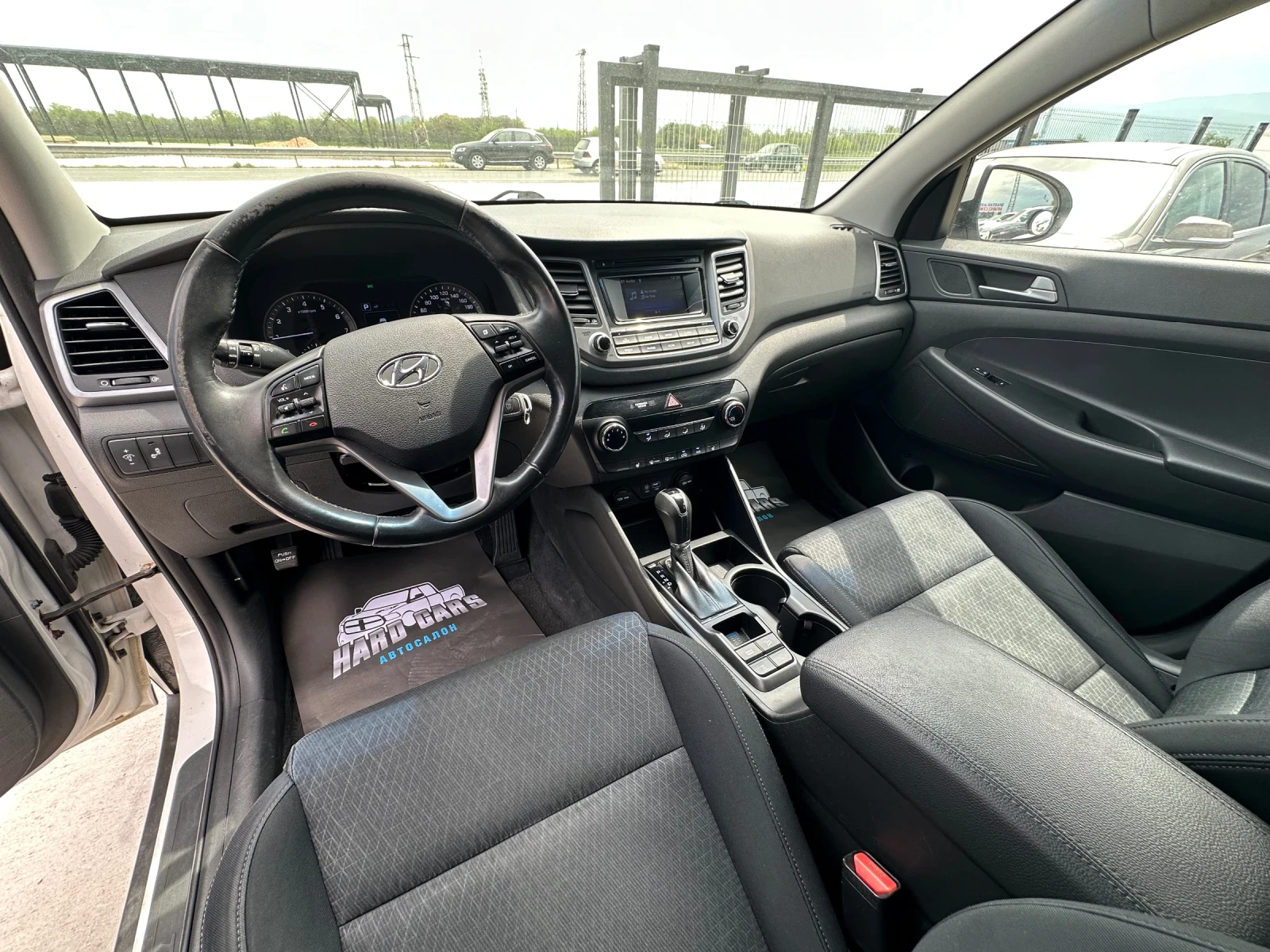 Hyundai Tucson 1.6T* AWD* Blind spot* Подгрев - изображение 10
